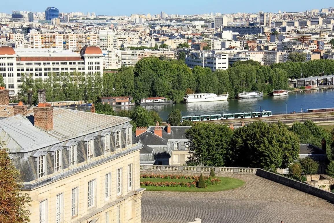 Acheter un pied-à-terre à Paris : le guide complet