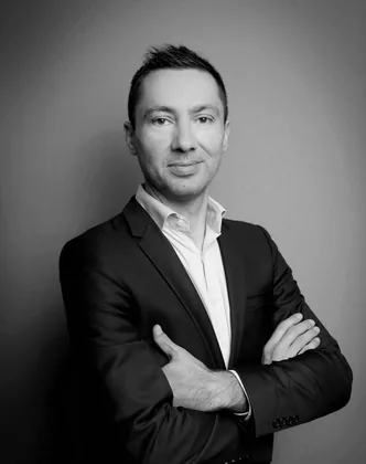 Tony Azévedo, chasseur d'appartement à Paris chez Home Select