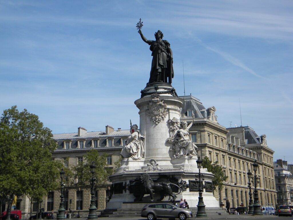 La place de la République Paris